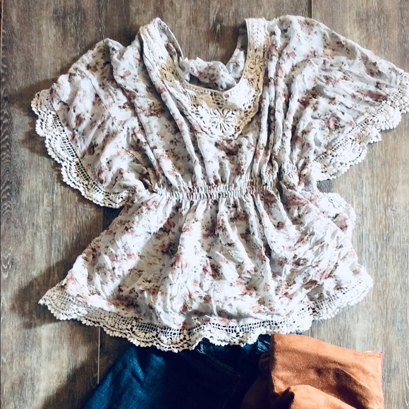 Forever 21 Floral Blouse Size M - Picture 5 of 5